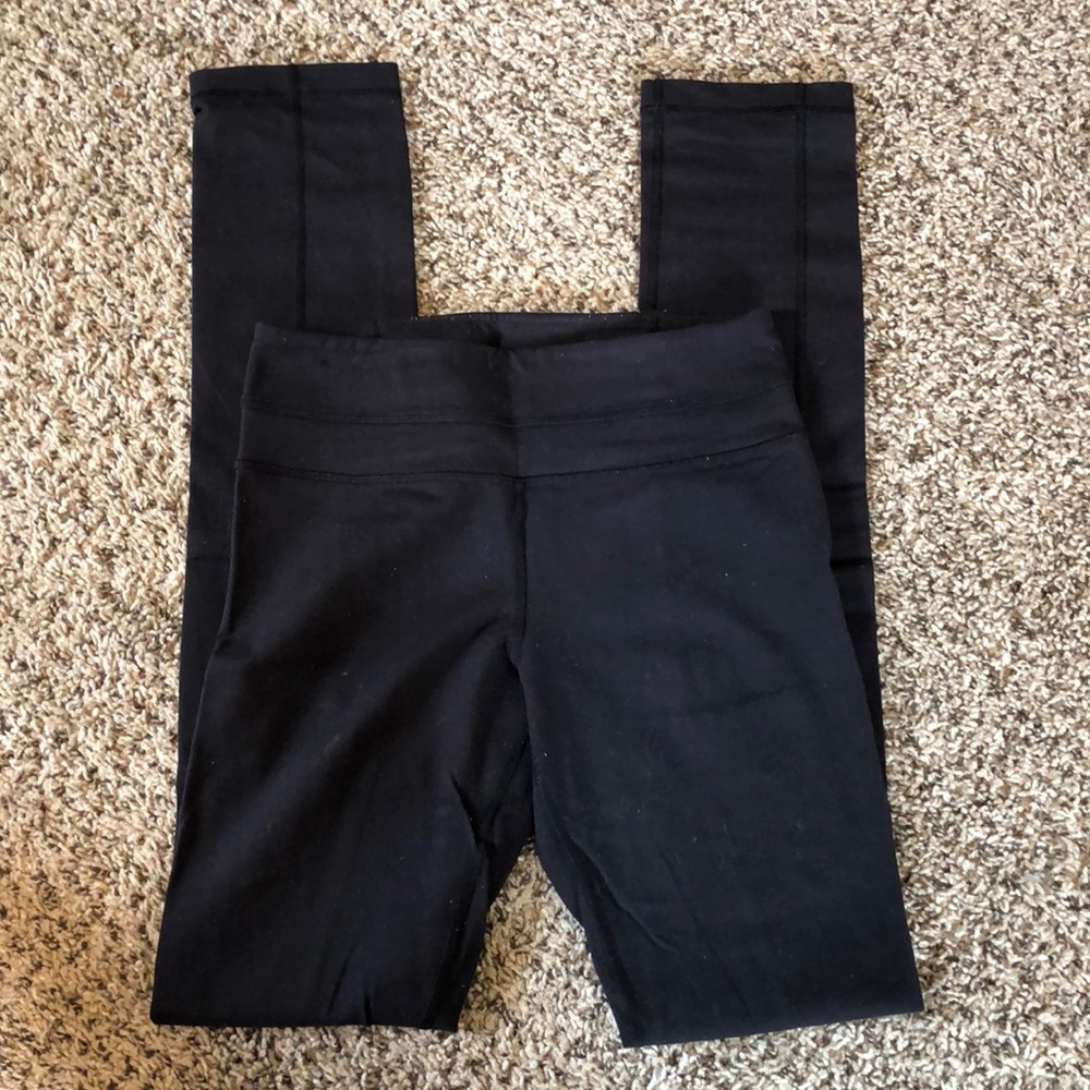 Lululemon black leggings